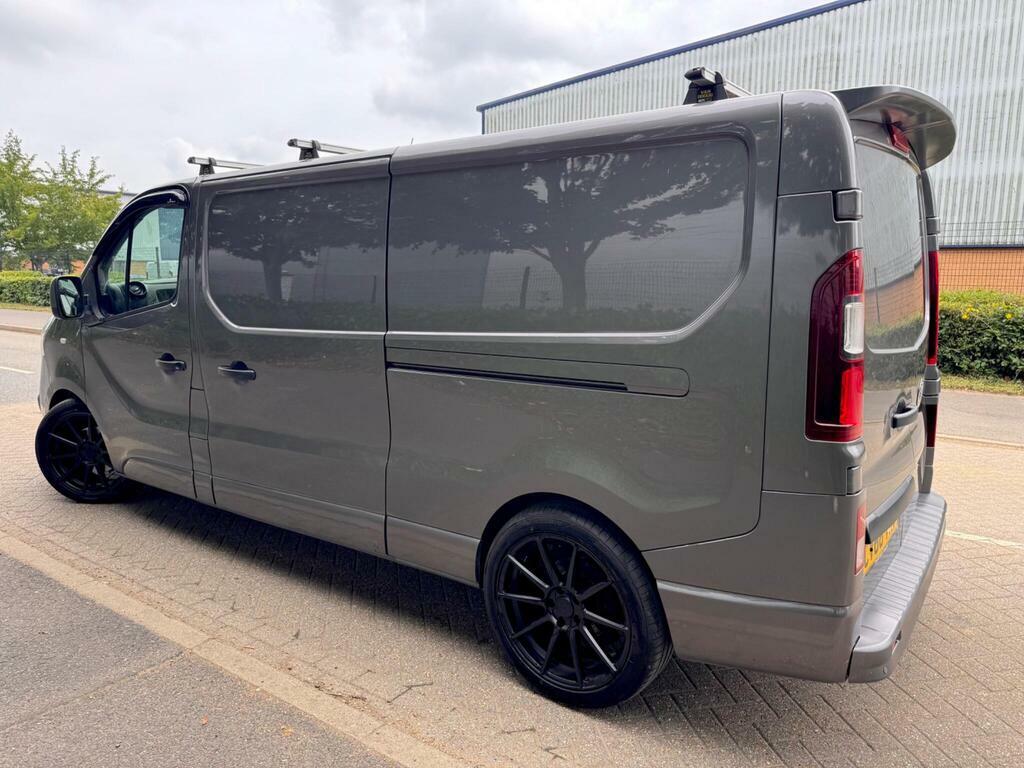Vauxhall Vivaro 1.6 Cdti 2900 Biturbo Ecotec Limited Edition Nav L Grey #3