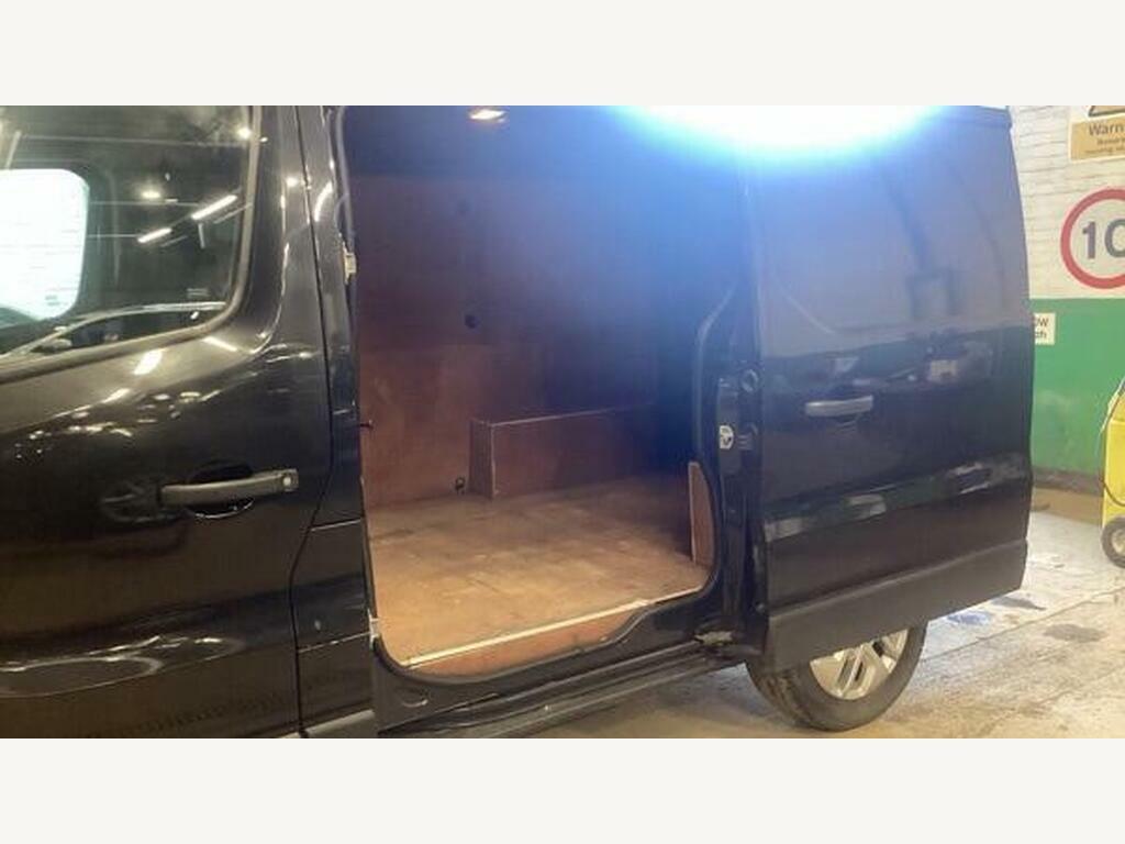 Renault Trafic 1.6 Dci 27 Sport Nav Swb Standard Roof Euro 6 Black #5