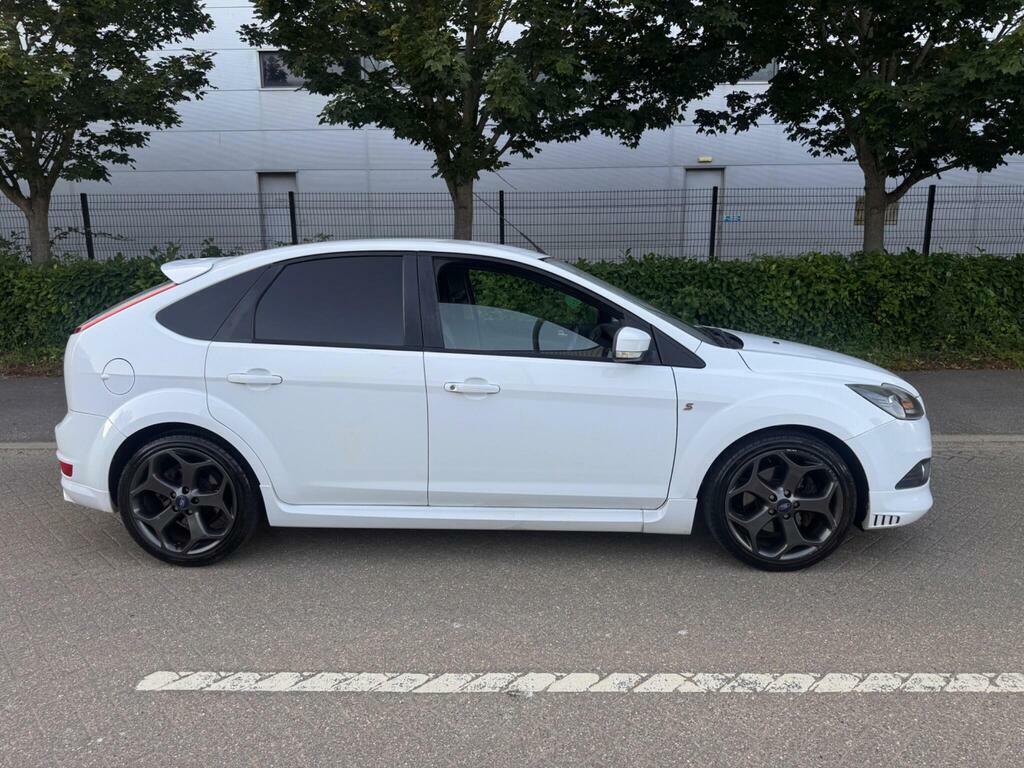 Ford Focus 2.0 Zetec S White #5