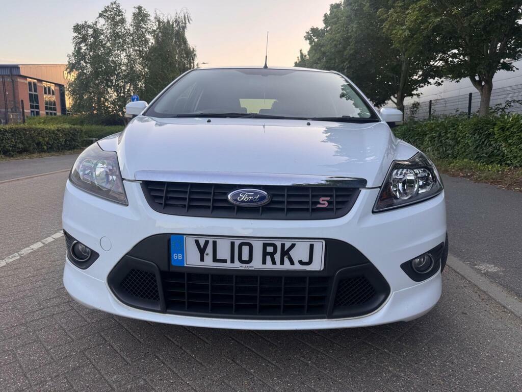 Ford Focus 2010 Ford Focusnbsp1.6 Zetec S Low Miles Gr Black #13