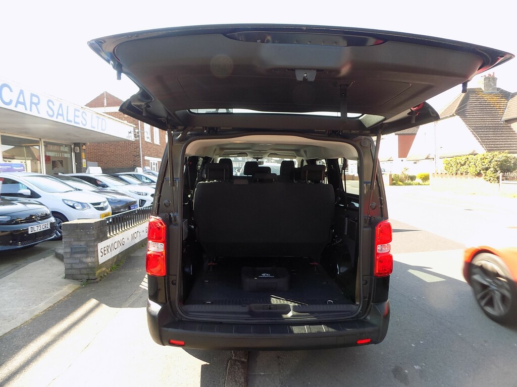 Vauxhall Vivaro Life Combi L #5