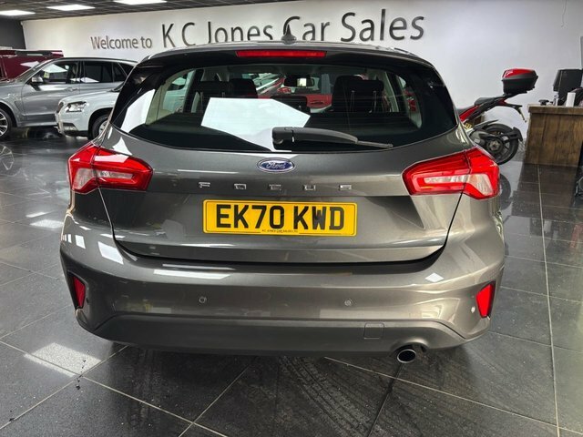 Ford Focus Ecoblue Titanium Hatchback EK70KWD Grey #3