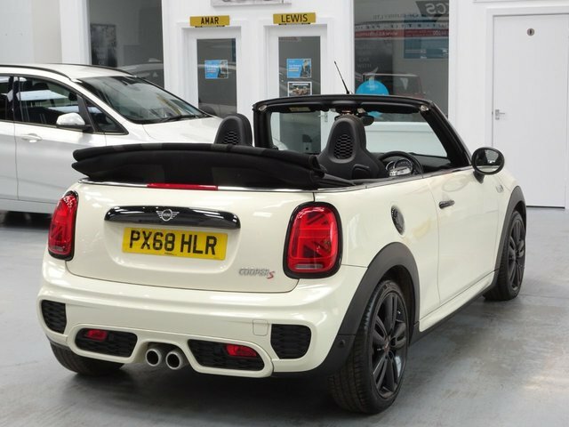 Mini Convertible 2.0 Cooper S Convertible Steptronic Eur White #4