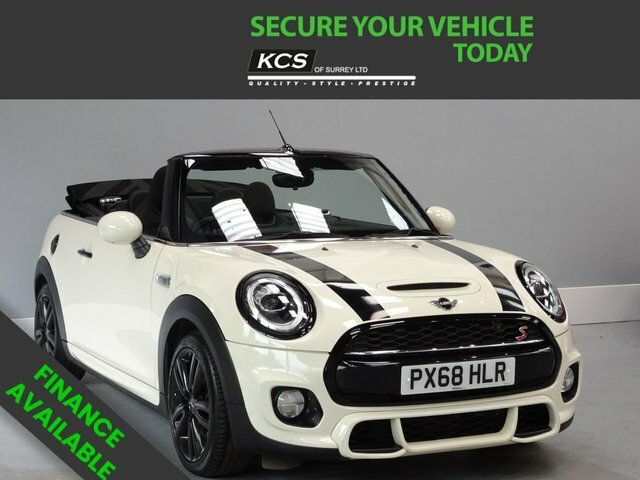 Mini Convertible 2.0 Cooper S Convertible Steptronic Eur White