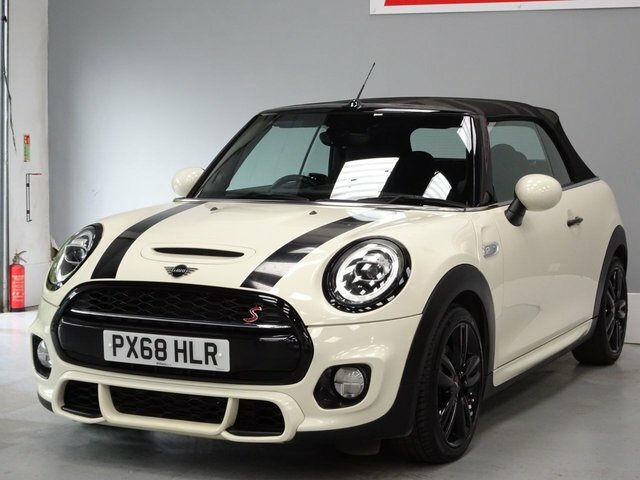 Mini Convertible 2.0 Cooper S Convertible Steptronic Eur White #3