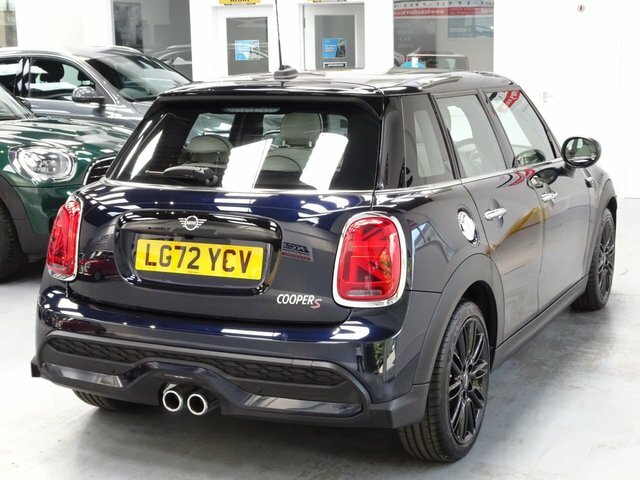 Mini Hatch 2.0 Cooper S Exclusive Hatchback Steptr Black #5
