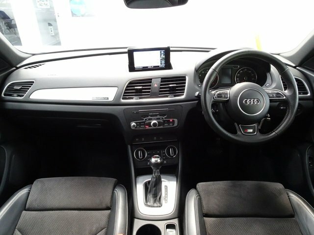 Audi Q3 2.0 Tfsi S Line Plus Suv S Tronic Quatt White #2