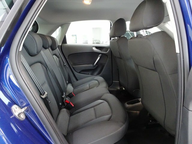 Audi A1 1.6 Sportback Tdi S Line 105 Bhp Silver #14