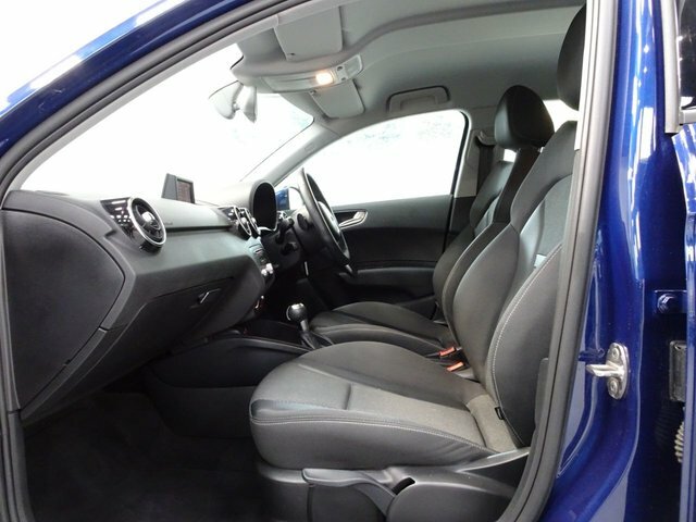 Audi A1 1.6 Sportback Tdi S Line 105 Bhp Silver #24