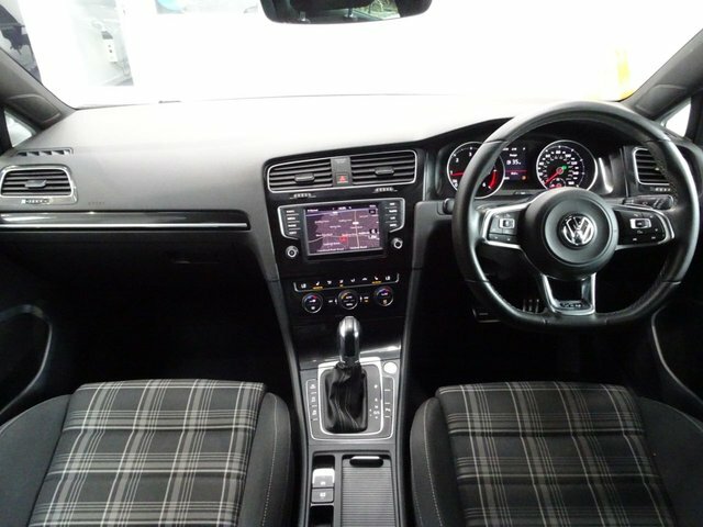 Volkswagen Golf 2.0 Tdi Bluemotion Tech Gtd Hatchback D Silver #2