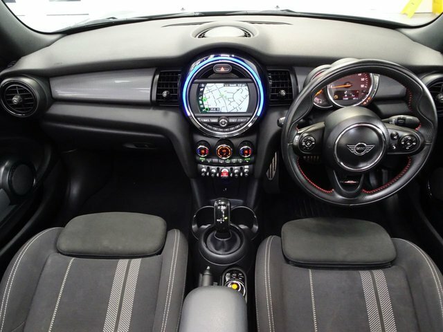 Mini Convertible 1.5 Cooper Sport Convertible Steptronic Grey #2