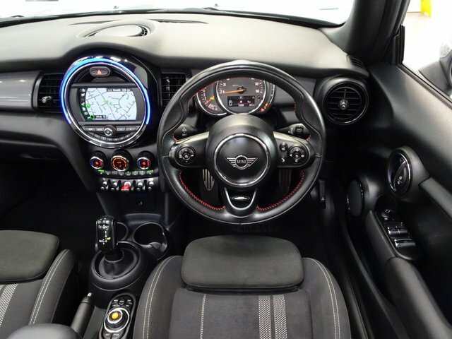 Mini Convertible 1.5 Cooper Sport Convertible Steptronic Grey #6