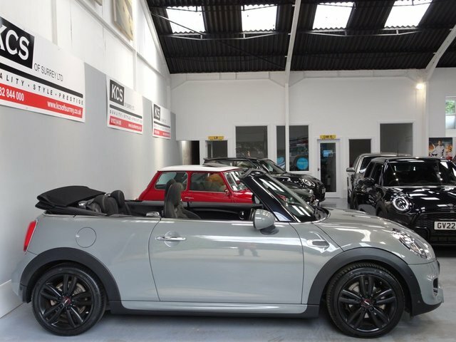 Mini Convertible 1.5 Cooper Sport Convertible Steptronic Grey #3