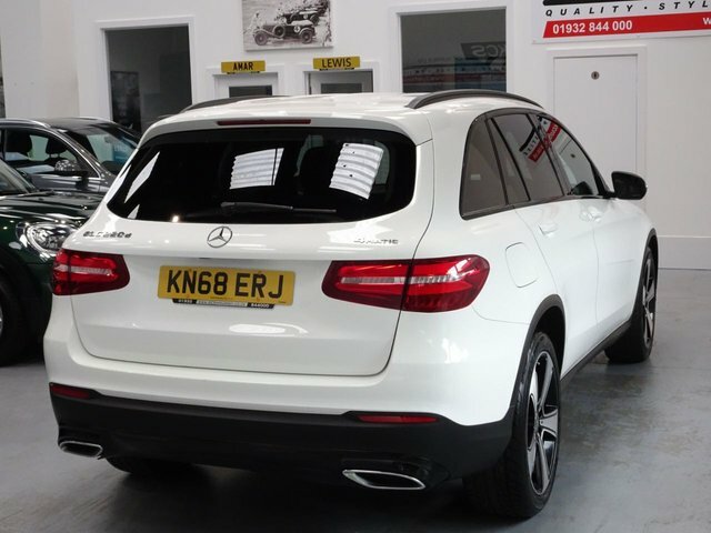 Mercedes-Benz GLC Class 2.1 Glc220d Urban Edition Suv G-tronic White #5
