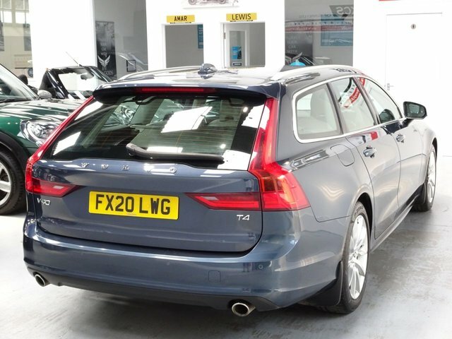 Volvo V90 2.0 T4 Momentum Plus Estate Euro 6 Blue #5