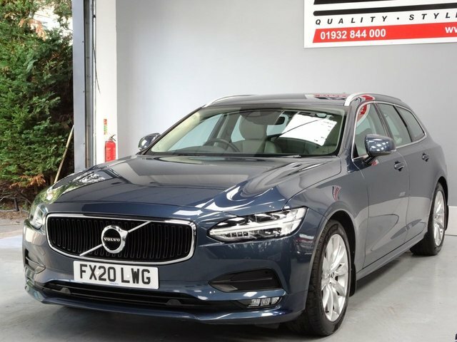 Volvo V90 2.0 T4 Momentum Plus Estate Euro 6 Blue #4