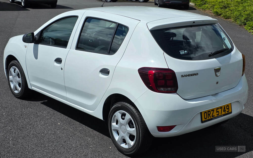 Dacia Sandero 0.9 Tce Essential White #3