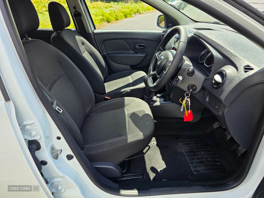 Dacia Sandero 0.9 Tce Essential White #5
