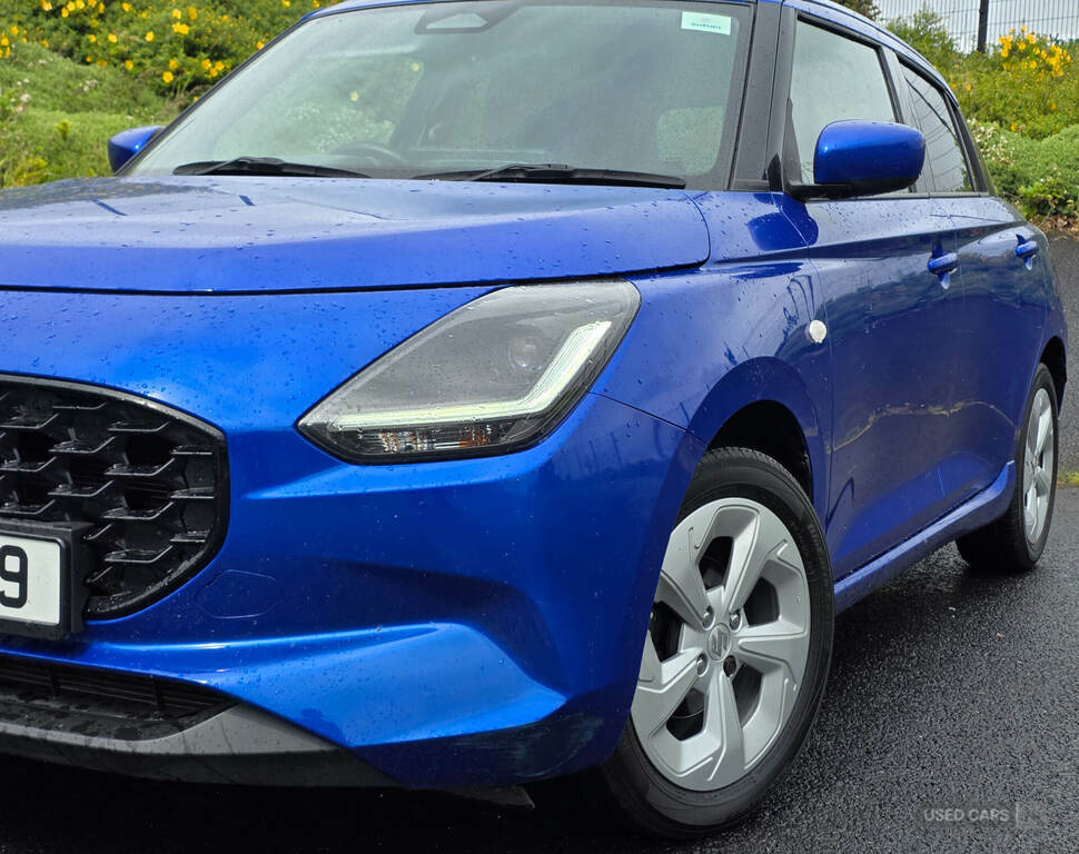 Suzuki Swift 1.2 Mild Hybrid Motion BVZ5819 Blue #2