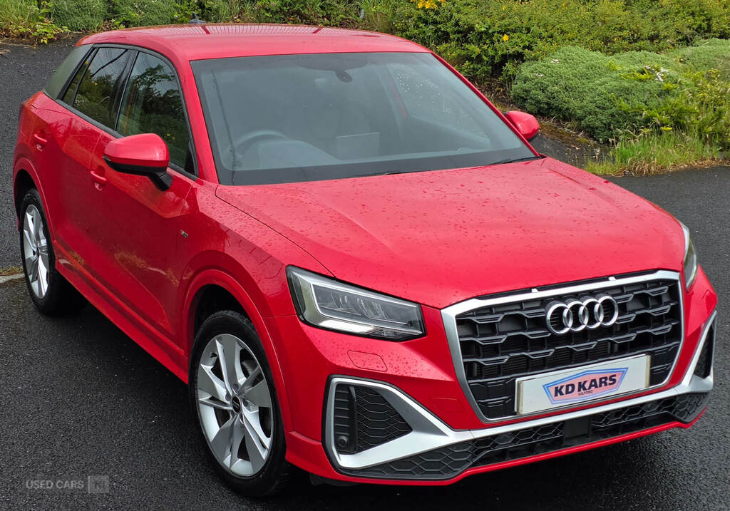 Audi Q2 30 Tfsi S Line GD73KCU Red #3