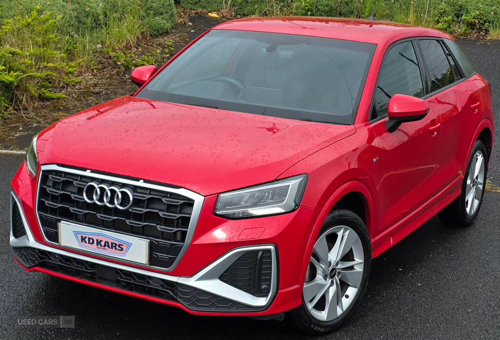 Audi Q2 30 Tfsi S Line Red