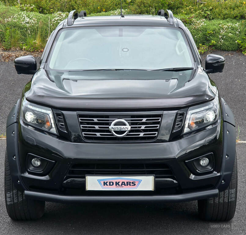 Nissan Navara Double Cab Pick Up N-guard 2.3Dci 190 Tt 4Wd Black #5