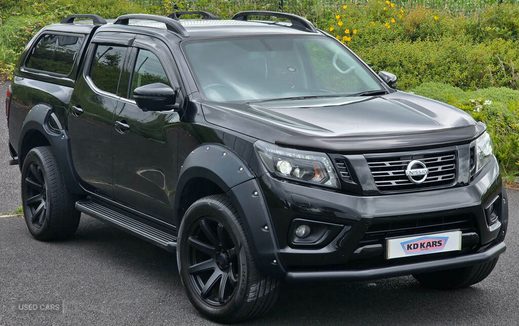 Nissan Navara Double Cab Pick Up N-guard 2.3Dci 190 Tt 4Wd Black #3