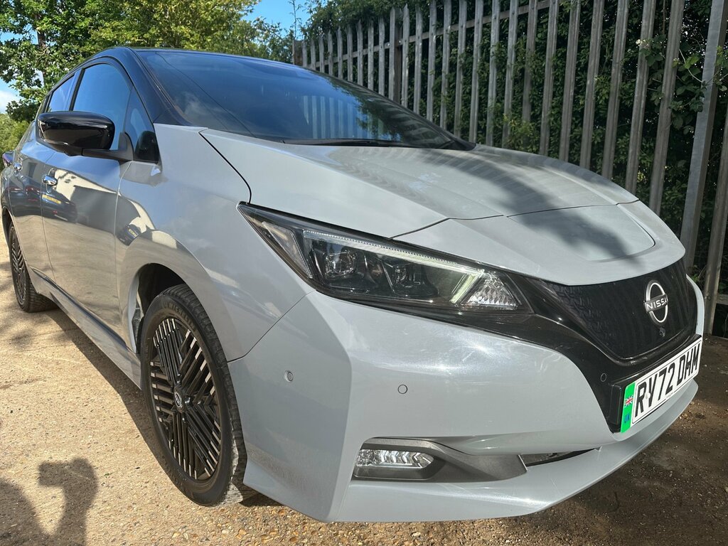 Nissan Leaf 59Kwh E Tekna Hatchback 217 Ps Grey #4