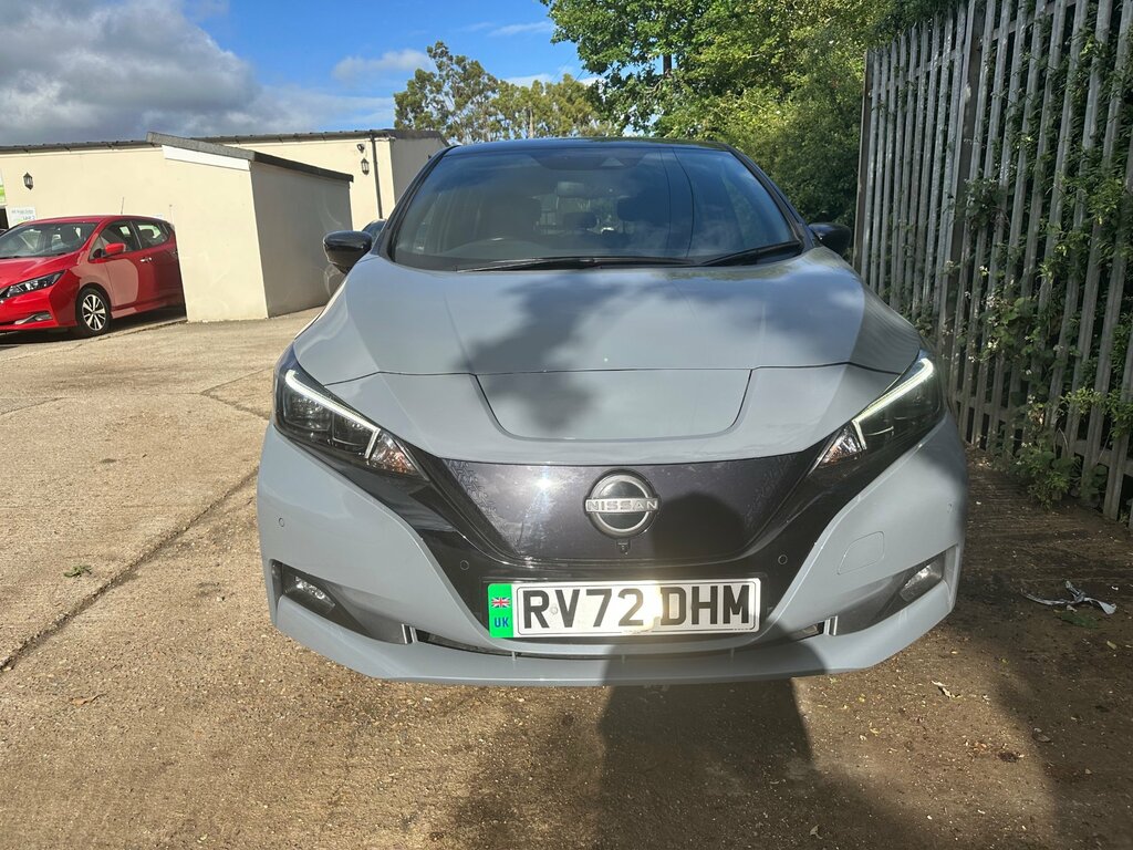 Nissan Leaf 59Kwh E Tekna Hatchback 217 Ps Grey #5