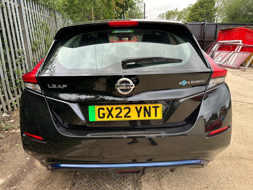 Nissan Leaf 40Kwh Acenta Hatchback 150 Ps GX22YNT Black #6
