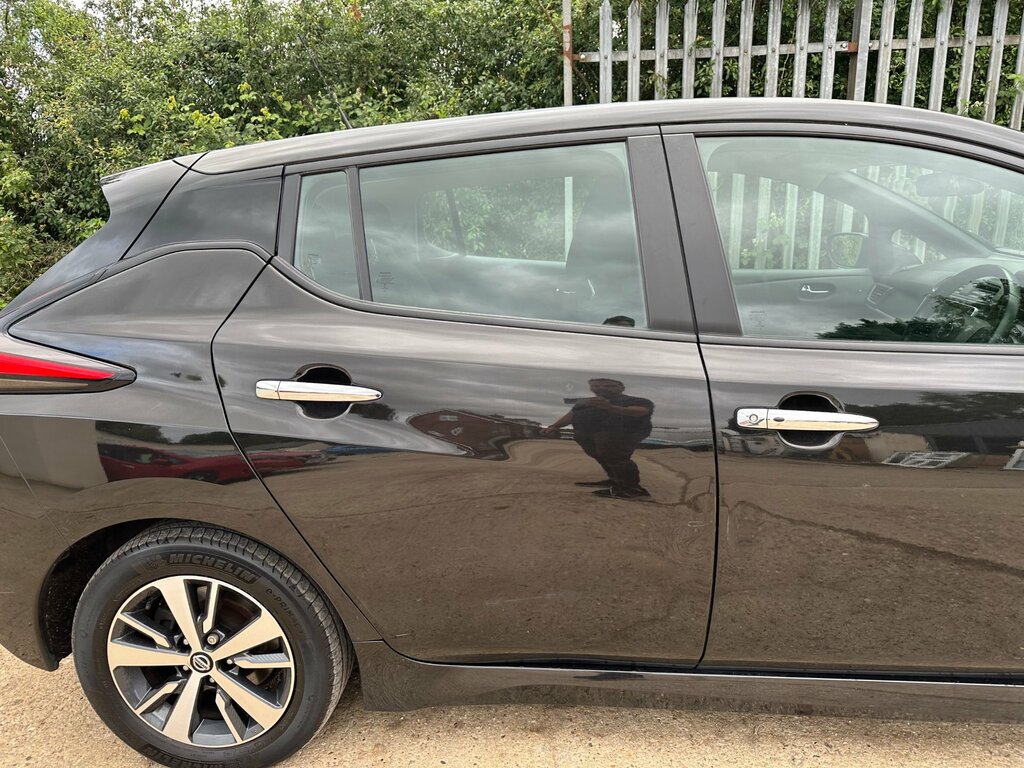 Nissan Leaf Leaf 160Kw E Tekna 59Kwh Hatchback Black #8