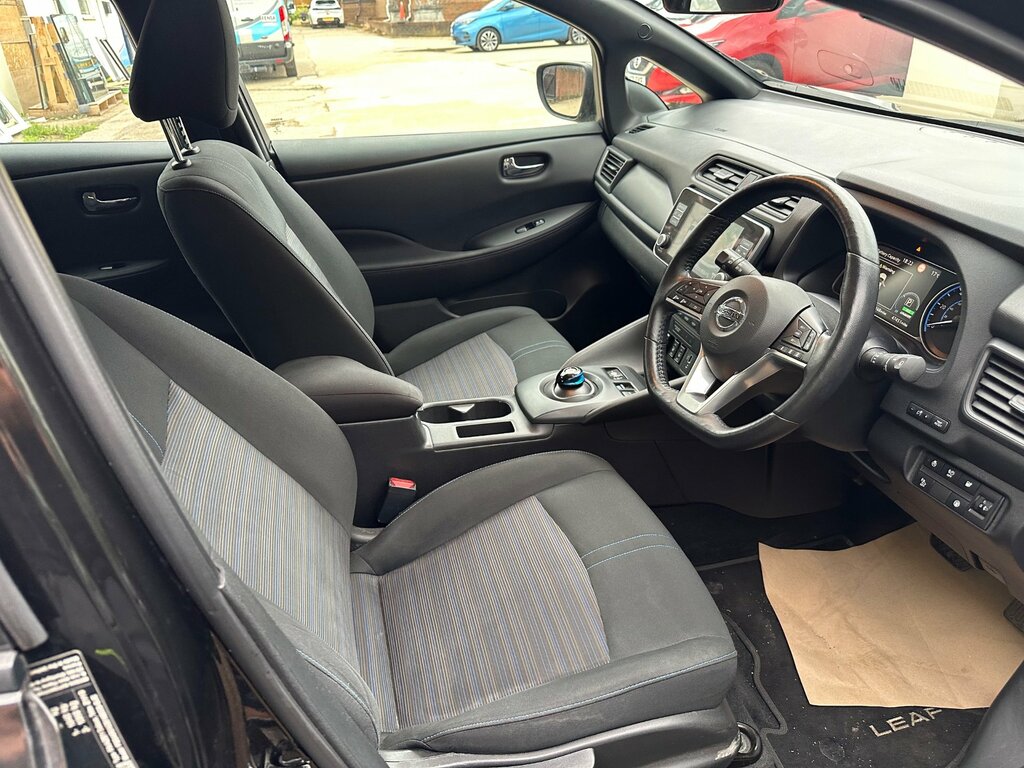 Nissan Leaf Leaf 160Kw E Tekna 59Kwh Hatchback Black #35