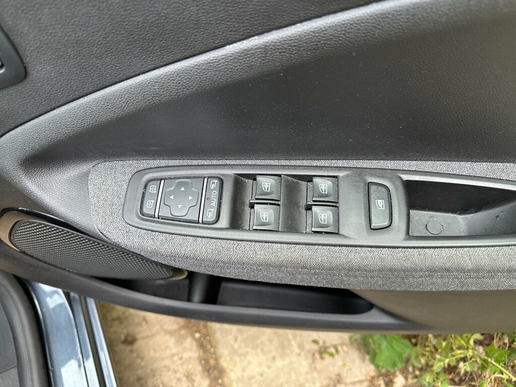 Renault Zoe Zoe E R135 Ev50 52Kwh Gt Line Hatchback Elec Blue #32