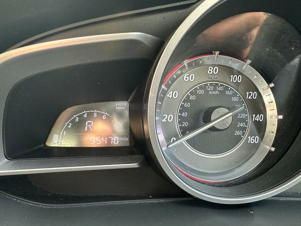 Mazda 3 Hatchback Grey #40