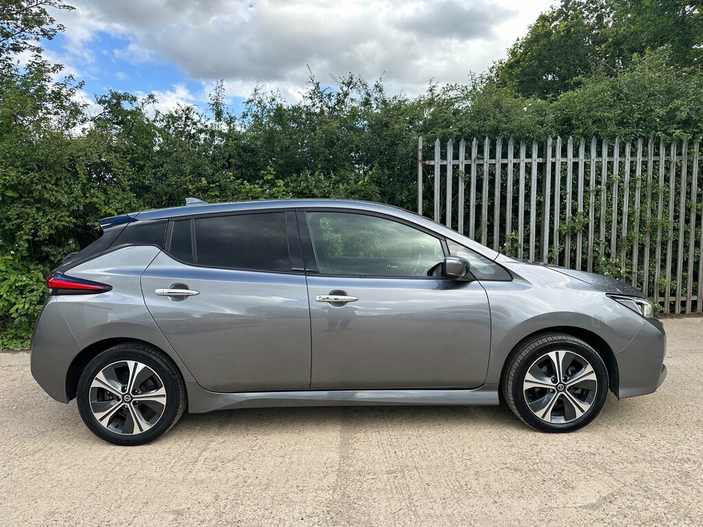 Nissan Leaf 62Kwh E Tekna Hatchback 217 Ps Grey #2