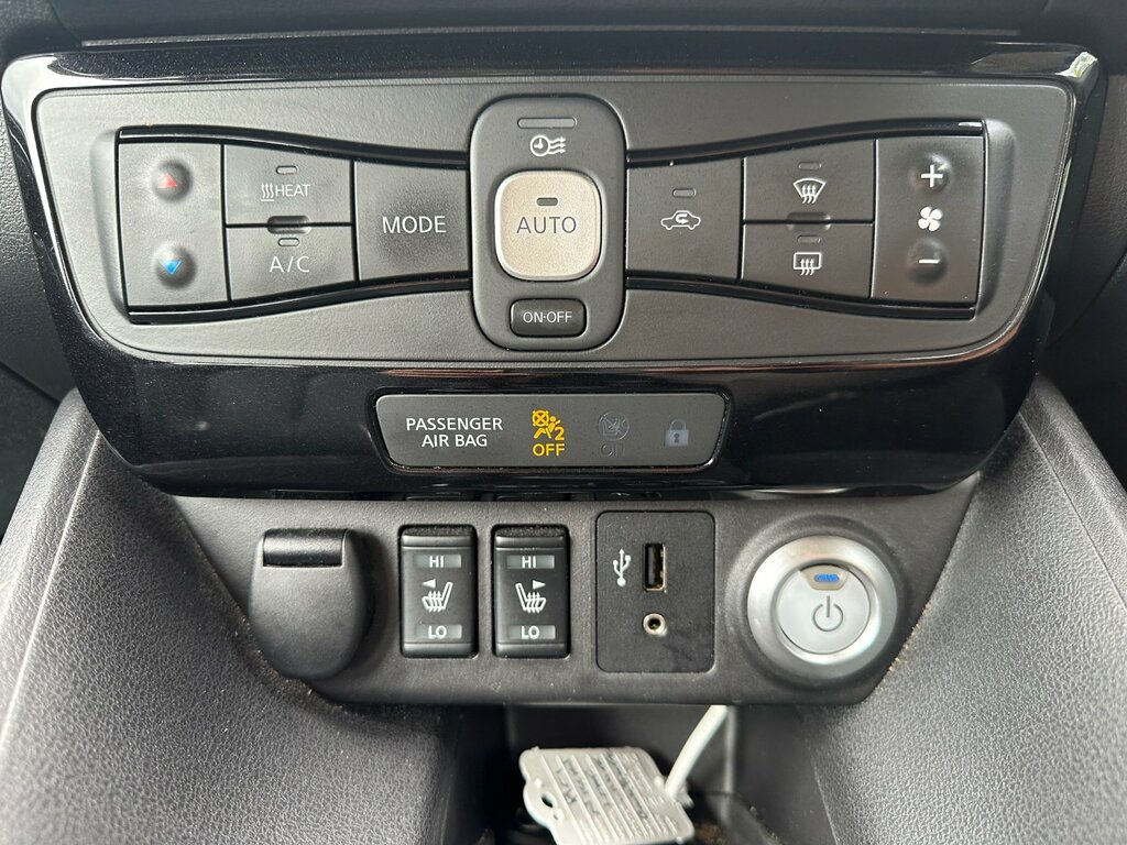 Nissan Leaf 40Kwh 2.Zero Hatchback 150 Ps Black #40