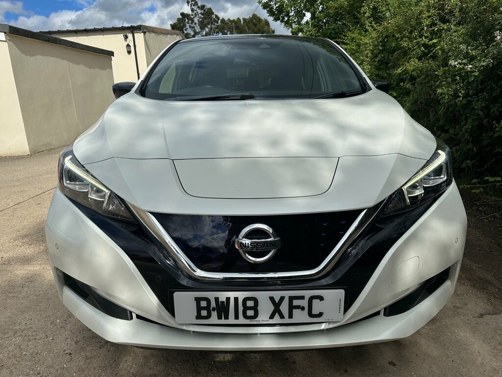 Nissan Leaf 40Kwh Tekna Hatchback 150 Ps White #5