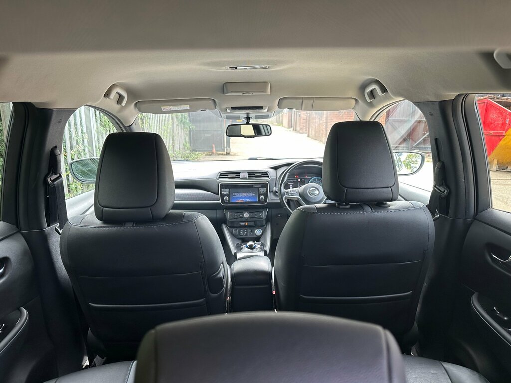 Nissan Leaf 40Kwh 2.Zero Hatchback 150 Ps Black #14