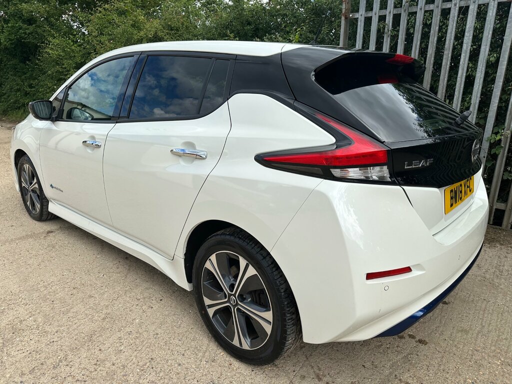Nissan Leaf 40Kwh 2.Zero Hatchback 150 Ps Black #24