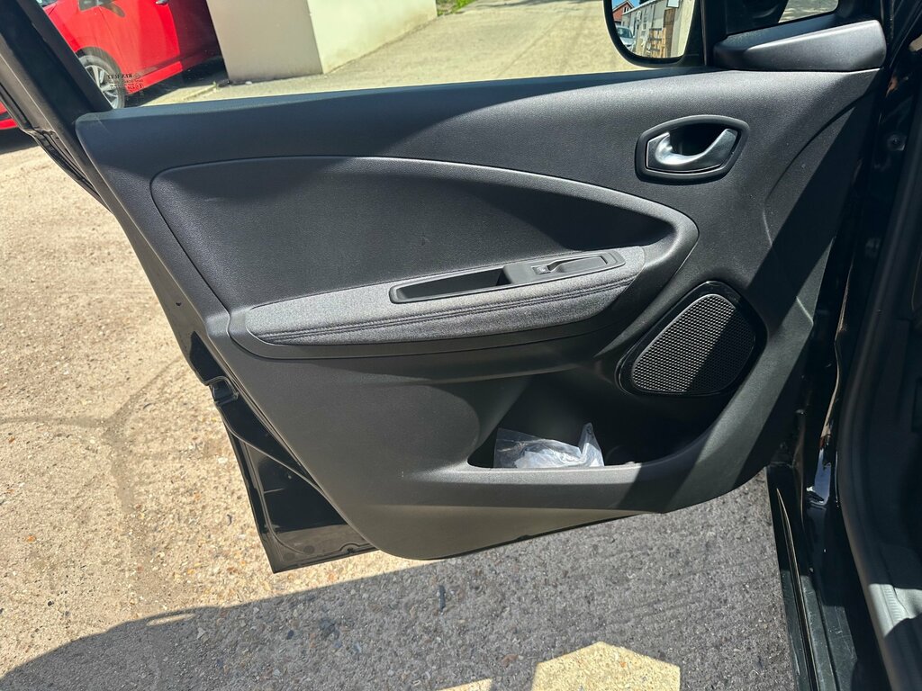 Renault Zoe Gt Edition Black #28