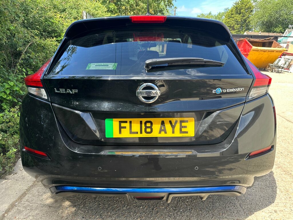 Nissan Leaf N-connecta Grey #11