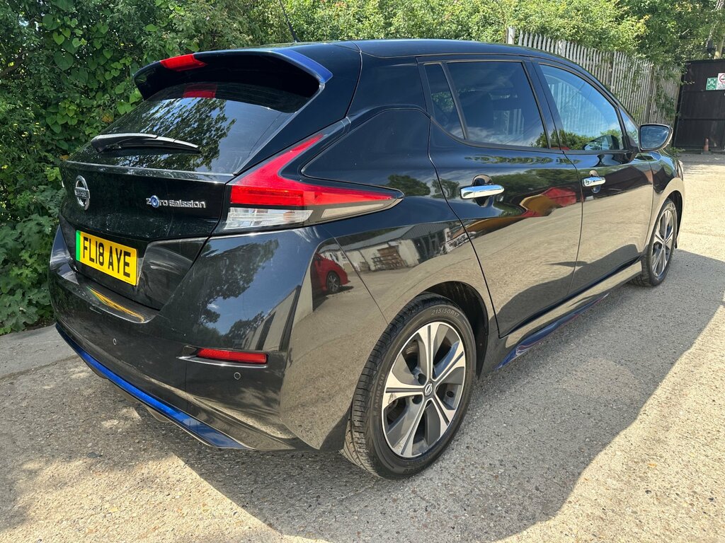 Nissan Leaf N-connecta Grey #10