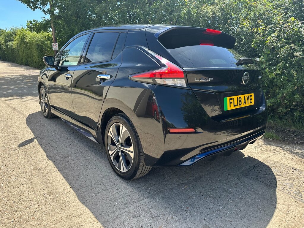 Nissan Leaf N-connecta Grey #12