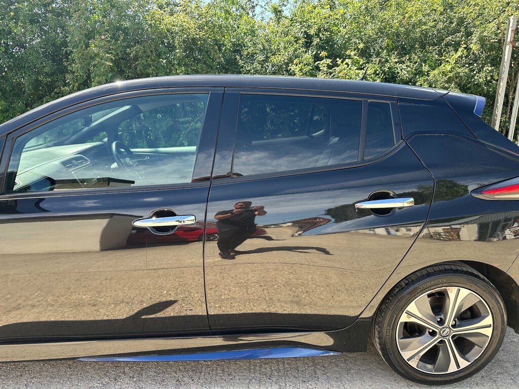 Nissan Leaf N-connecta Grey #22