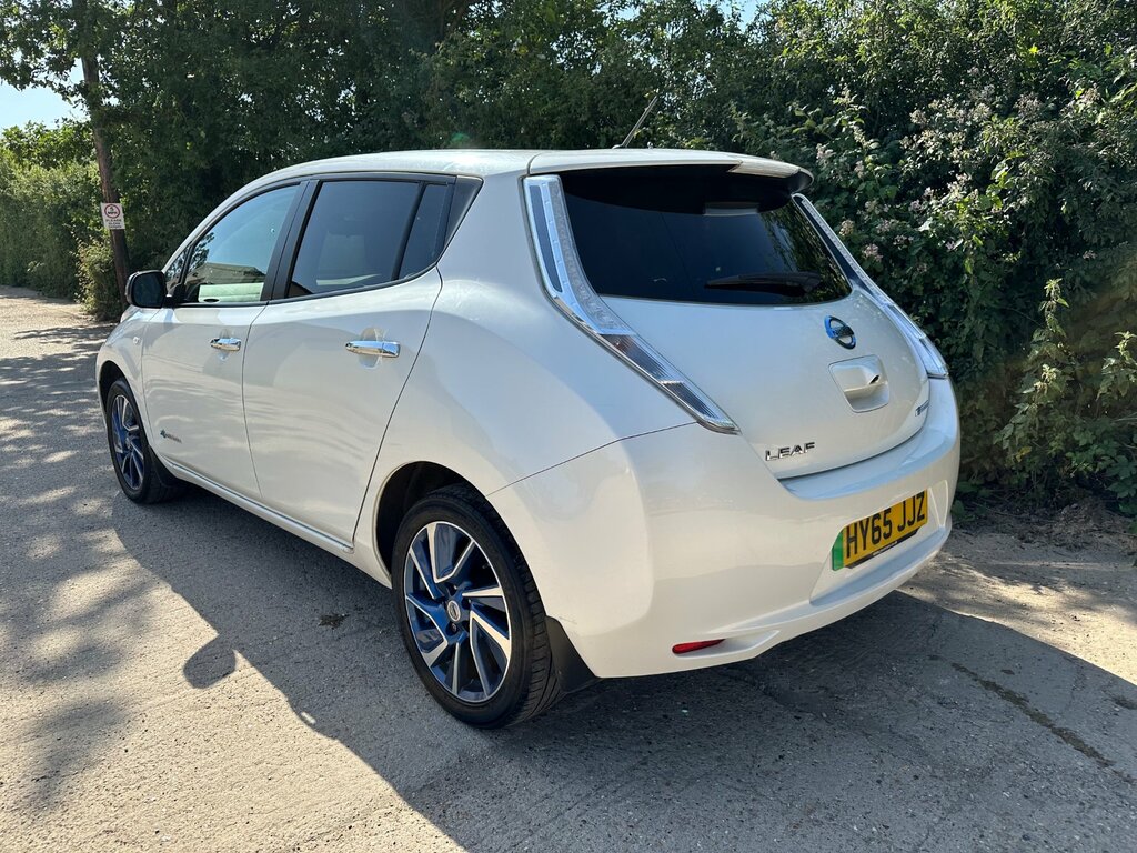 Nissan Leaf 80Kw Acenta 24Kwh Red #17