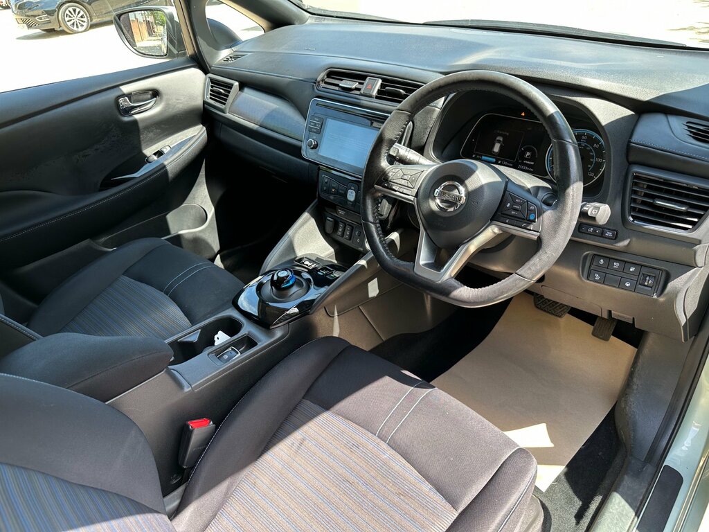 Nissan Leaf 110Kw N-connecta 40Kwh  #30