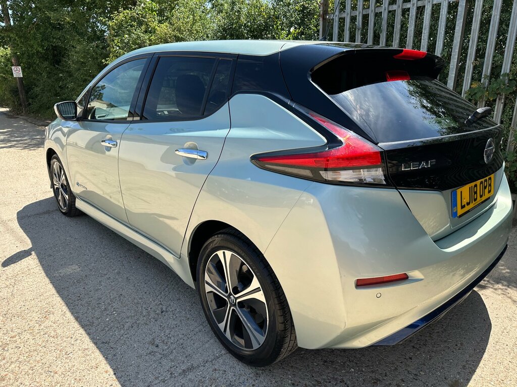 Nissan Leaf 110Kw N-connecta 40Kwh  #23