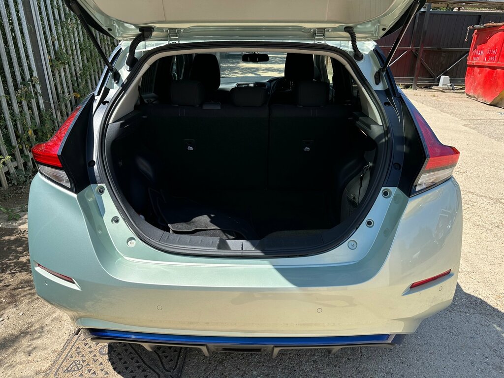 Nissan Leaf 110Kw N-connecta 40Kwh  #14
