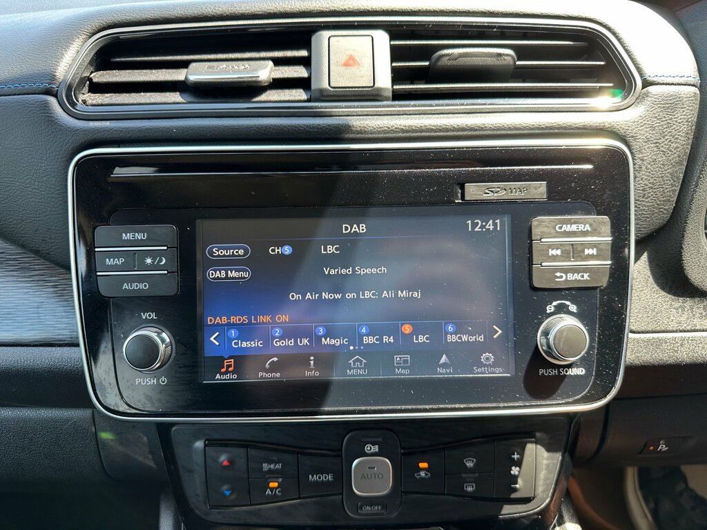 Nissan Leaf 110Kw N-connecta 40Kwh  #38