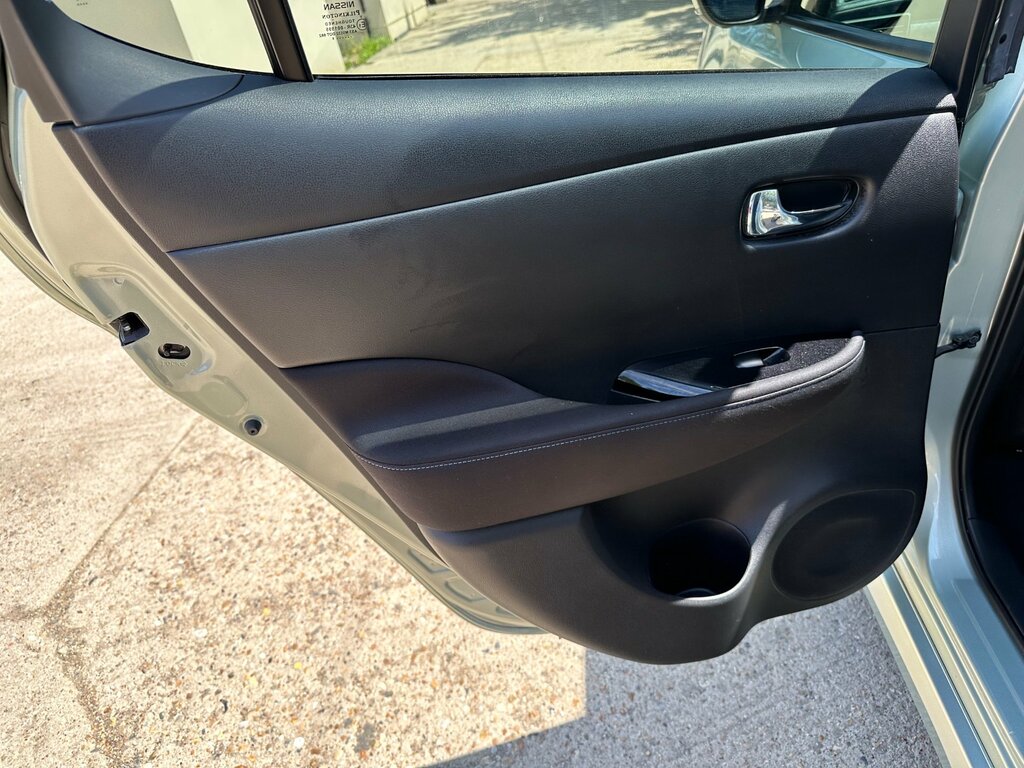 Nissan Leaf 110Kw N-connecta 40Kwh  #28